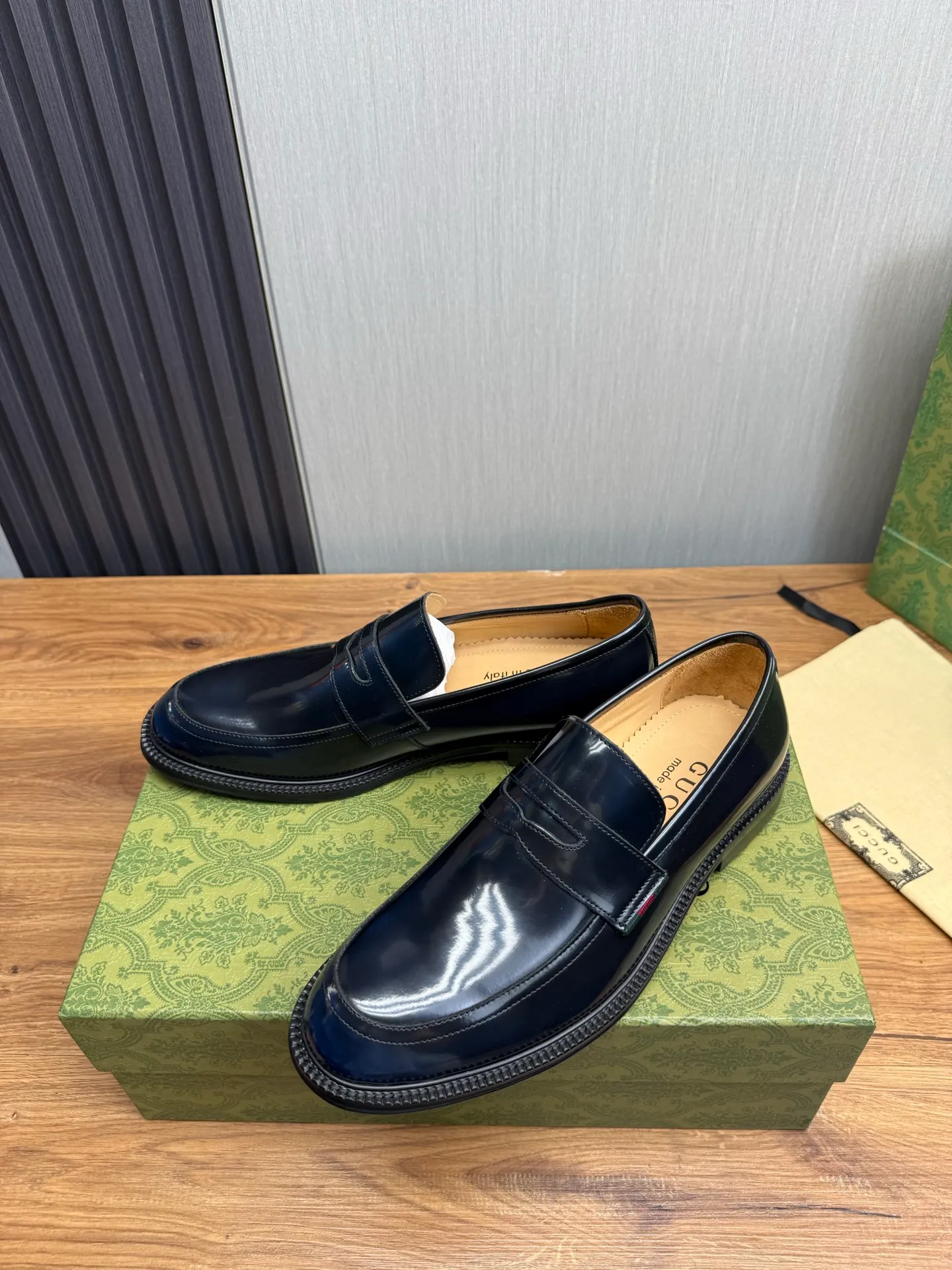 Factory price 520💰 ＧＵＣＩＩ Men's business casual leather shoes, luxurious and noble👞All imported original brand leather, just to create a more comfortable wearing experience, upper: original cowhide ➕Imported full cow lining, original outsole ✔️36-45 (45 non-returnable)